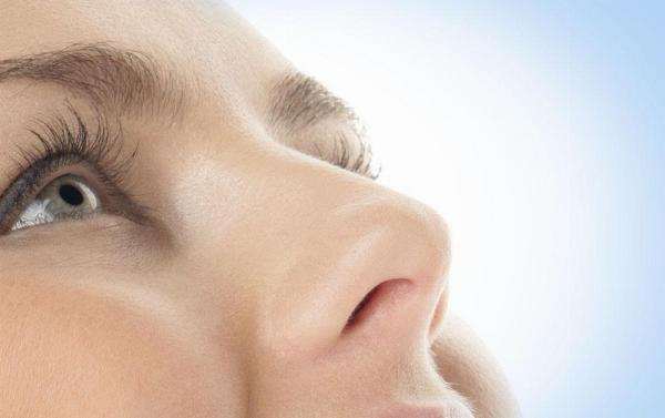 Hướng dẫn chăm sóc sau nâng mũi đúng cách để tránh biến chứng nổi cục