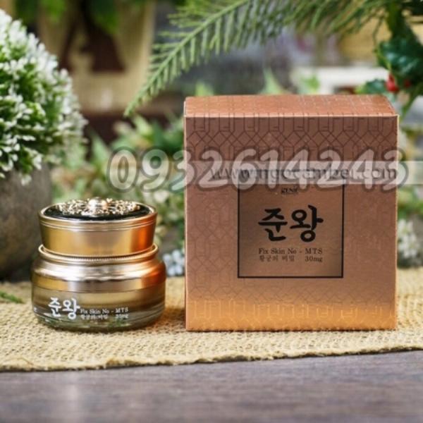 Kem Genie Non Fix Skin cải thiện bề mặt da bằng cách tái tạo tế bào và kích thích collagen.